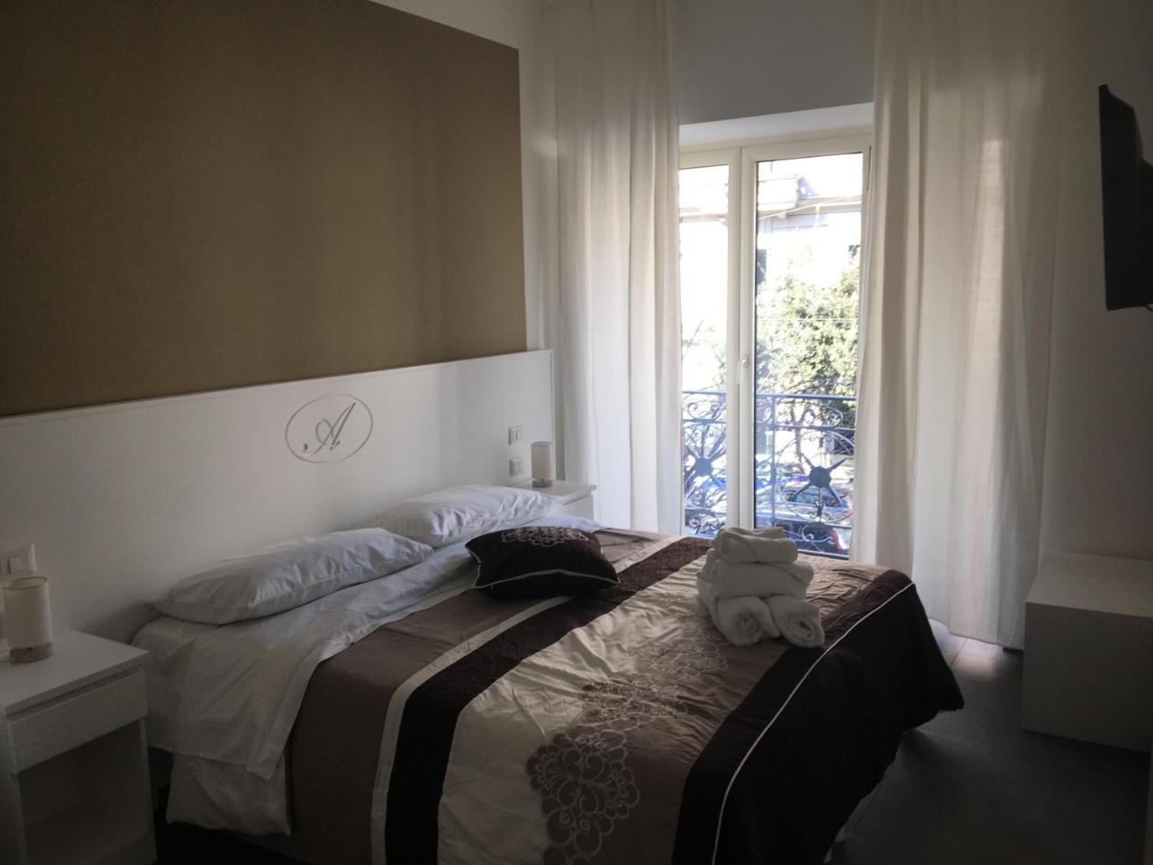 Couette-café Alambrado & Naples